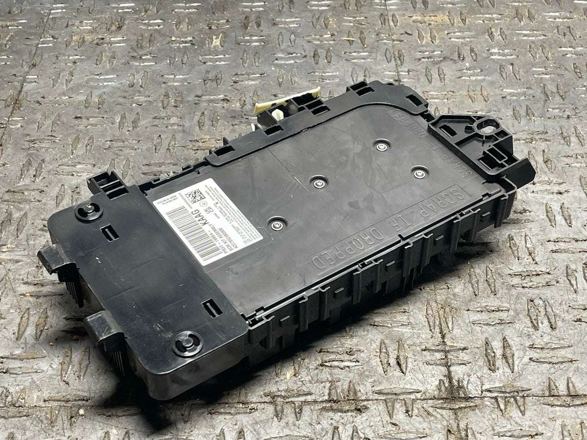 2024+ Ford Mustang Body Control Module 10R80 303