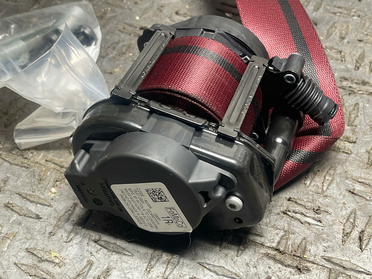 2024+ Ford Mustang Front Passenger RH Seat Belt (Carmine Red) 303