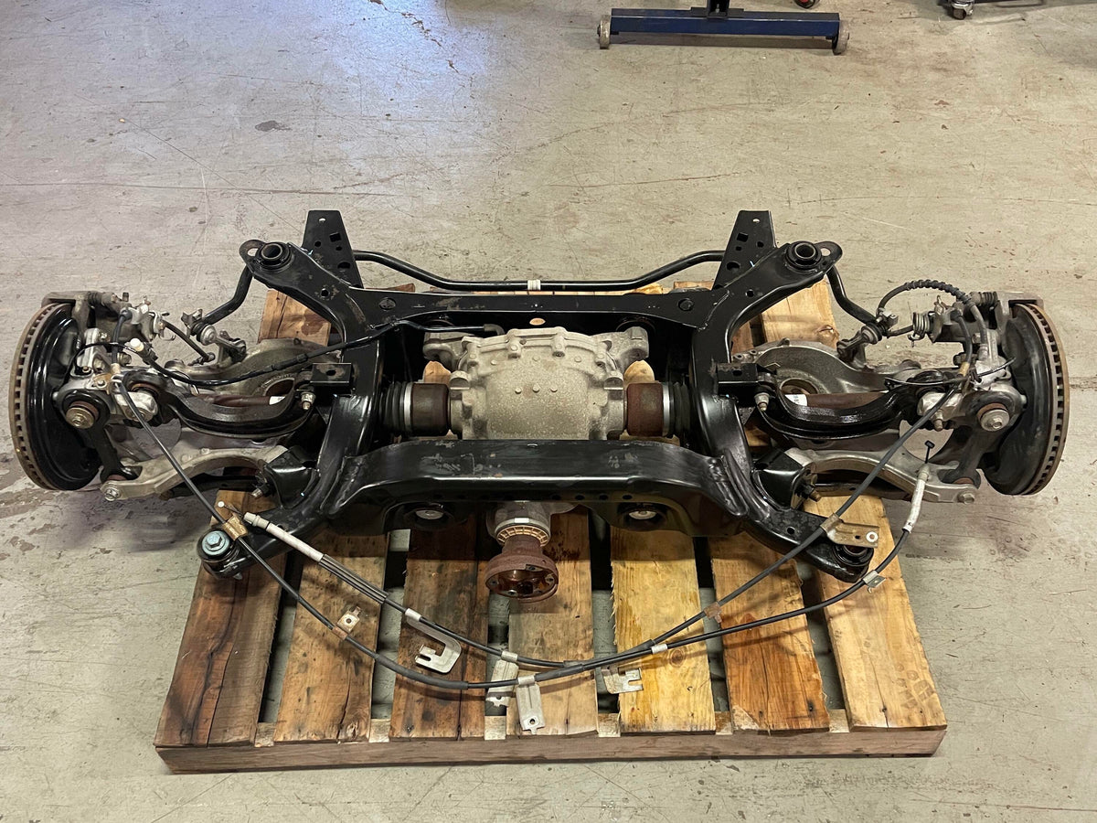 2015-17 Ford Mustang 3.55 IRS Rear Assembly 20k Miles 327