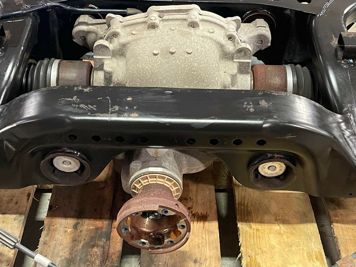 2015-17 Ford Mustang 3.55 IRS Rear Assembly 20k Miles 327