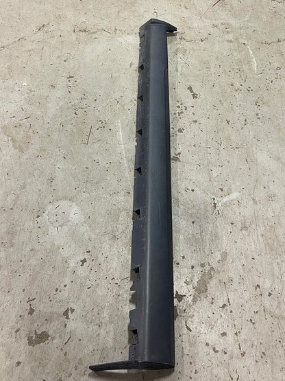 2011-14 Ford Mustang Driver LH Skirt Rocker Panel Paint Code HP 311