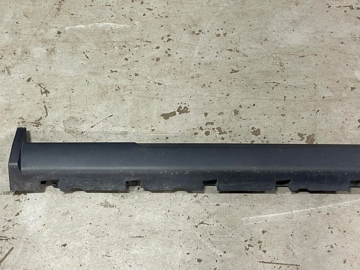 2011-14 Ford Mustang Driver LH Skirt Rocker Panel Paint Code HP 311