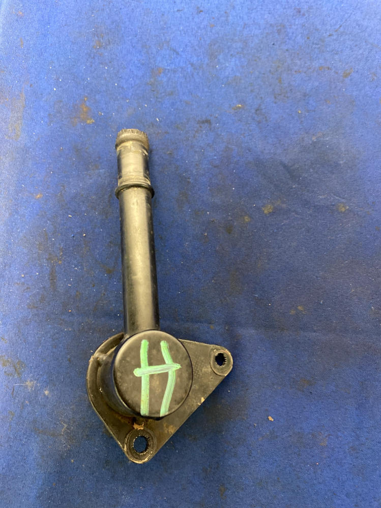 2003-04 Ford Mustang SVT Cobra Coolant Passage Pipe 086