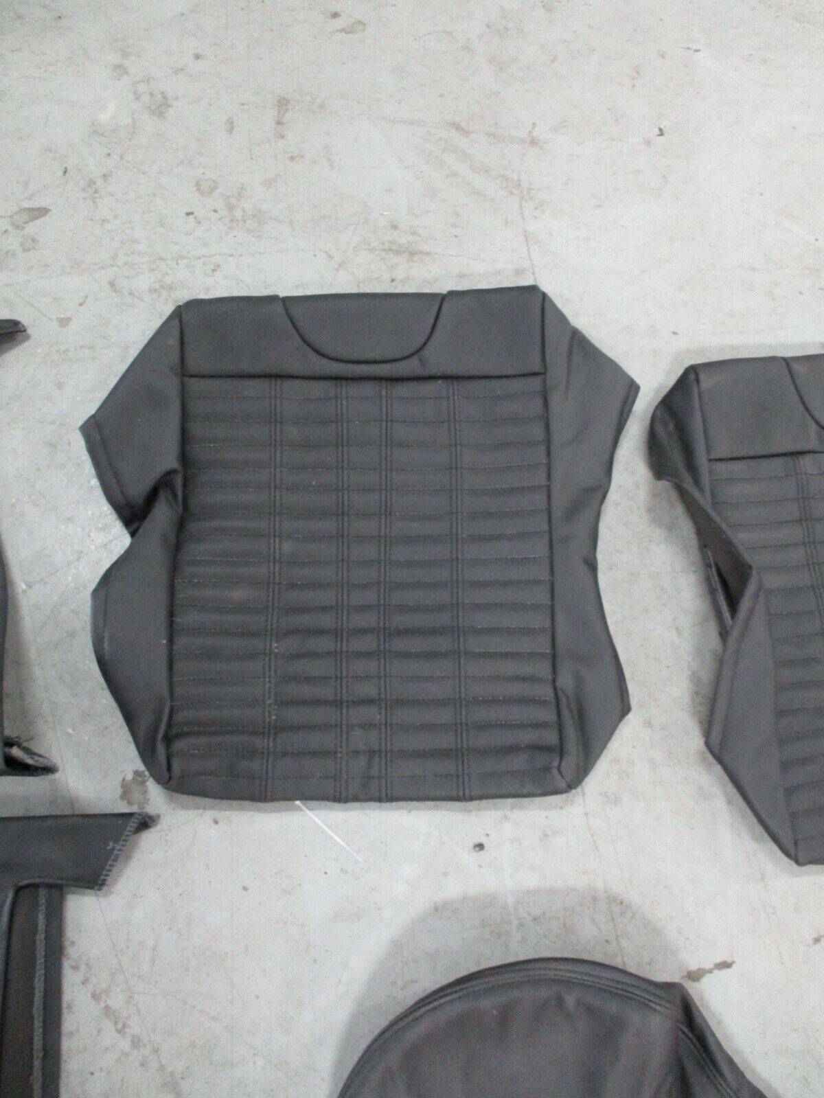 2005-10 Ford Mustang Gt500 style seat cover TMI GT BA