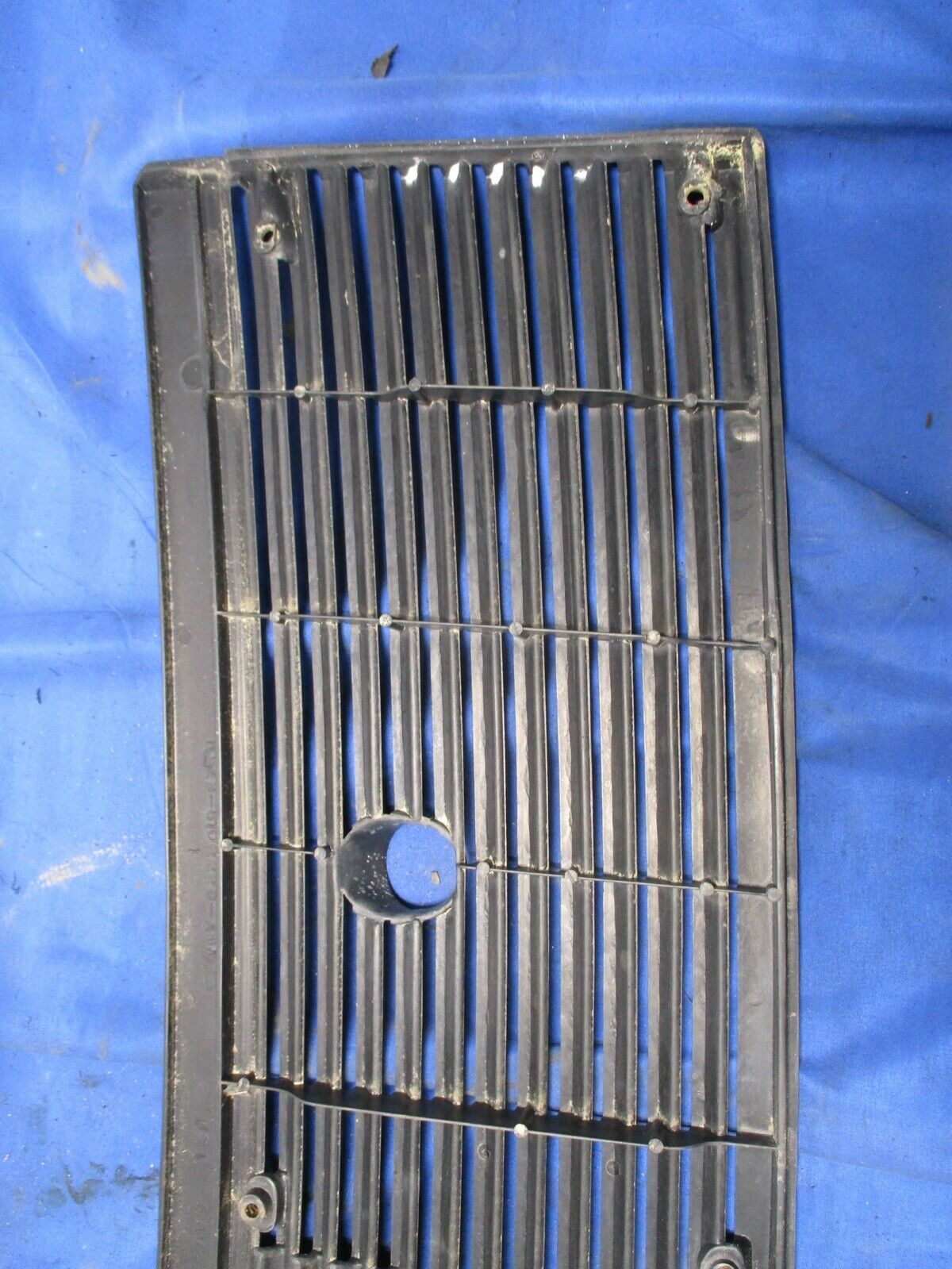 1987-93 Ford Mustang Cowl Vent Cover 062