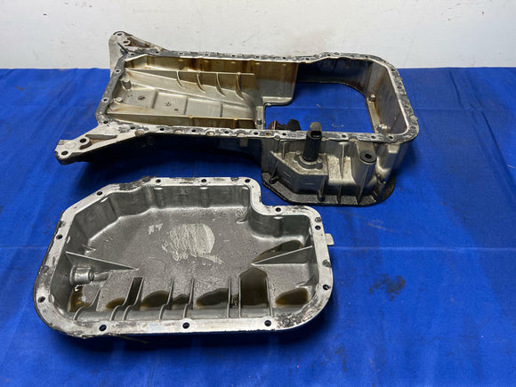 1999-02 Mercedes Benz CLK55 Upper and Lower Engine Oil Pan OEM 094