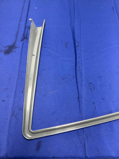 1999-02 Mercedes Benz W210 E Class Driver Door Window Interior Trim 094