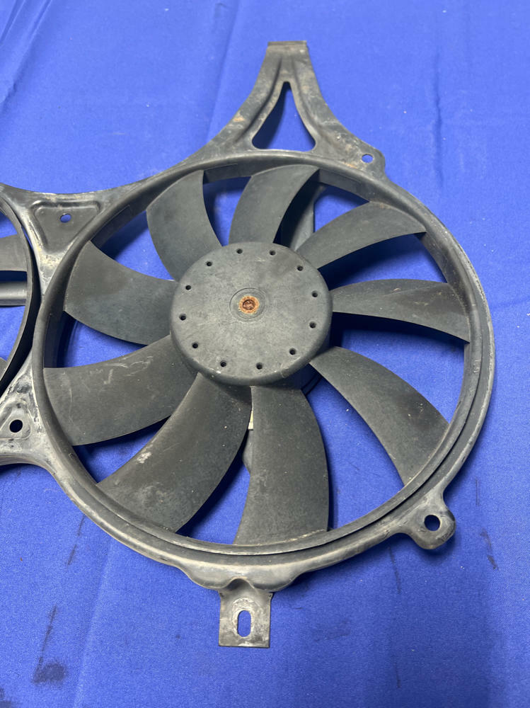 1999-02 Mercedes Benz W210 E55 AMG Auxiliary Fan Assembly ACM 094