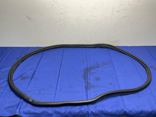 1999-04 Ford Mustang Trunk Lid Rubber Gasket Seal Factory 132