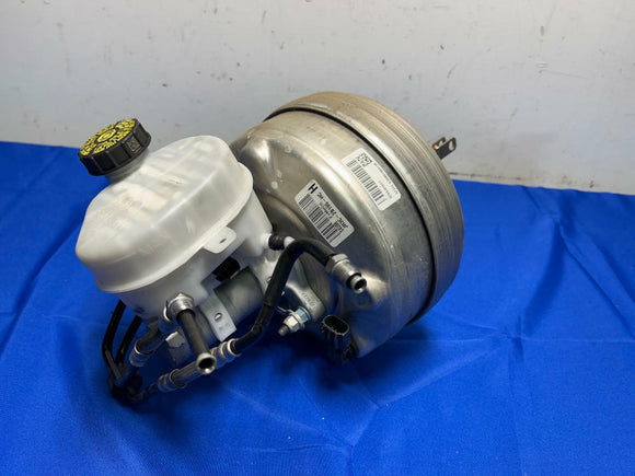 2018-21 Ford Mustang GT Brake Master Cylinder Booster Reservoir 12k Miles MT 143